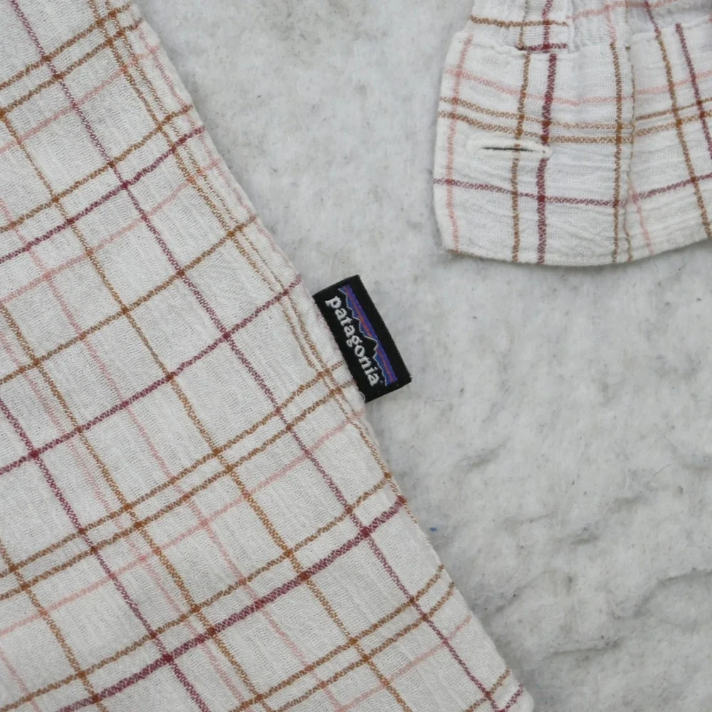 Patagonia Button Up Mens Large Regular Plaid Organic Cotton Seersucker